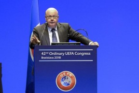 开云体育入口-加时末段波尔图调整名单以备欧超杯，临场应变环节打磨，底气十足，细节决定成败(波尔图vs里斯本竞技几号比赛)