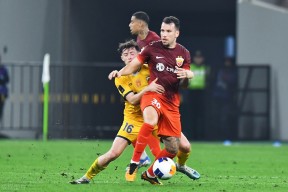 开云体育app下载-包含今晚体能课后；上海海港强势反弹备战意大利杯；质疑声仍在；训练强度明显提升的词条